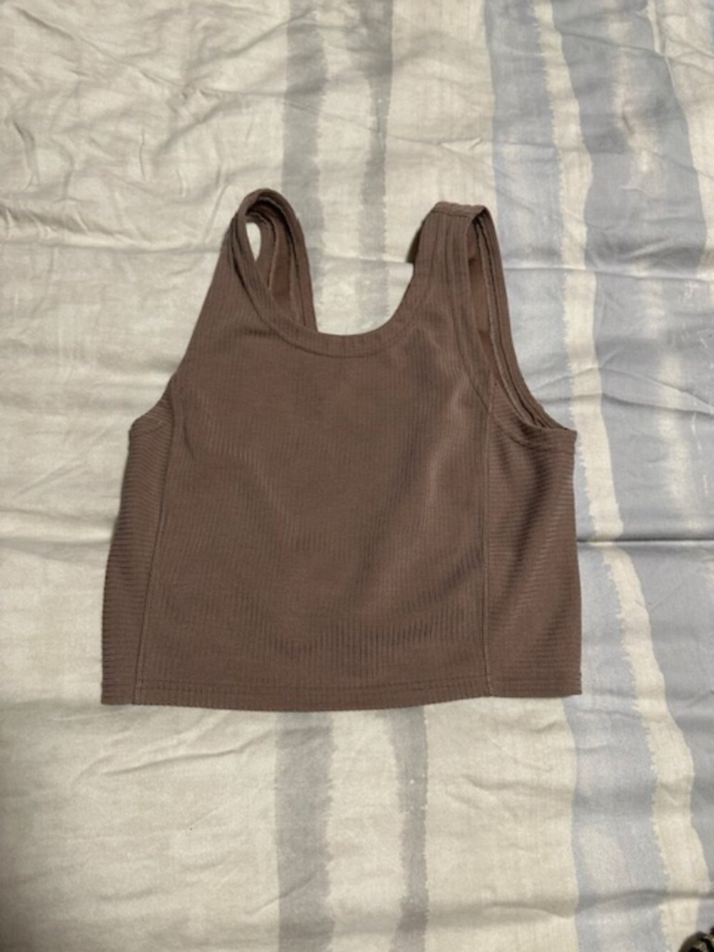 Lululemon size 4 ribbed softstreme tank top
